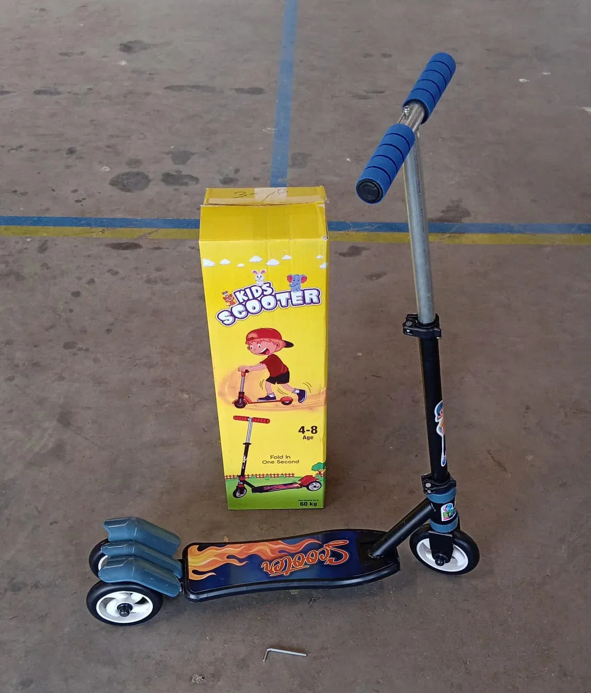 17827 BASIC KIDS RIDE ON LEG PUSH SCOOTER FOR BOYS AND GIRLS (4 - 8 YEARS OLD KIDS) FOLDABLE SCOOTER CYCLE WITH HEIGHT ADJUSTMENT FOR BOYS AND GIRLS MULTICOLOR (1 PC / 2 & 3 WHEEL)