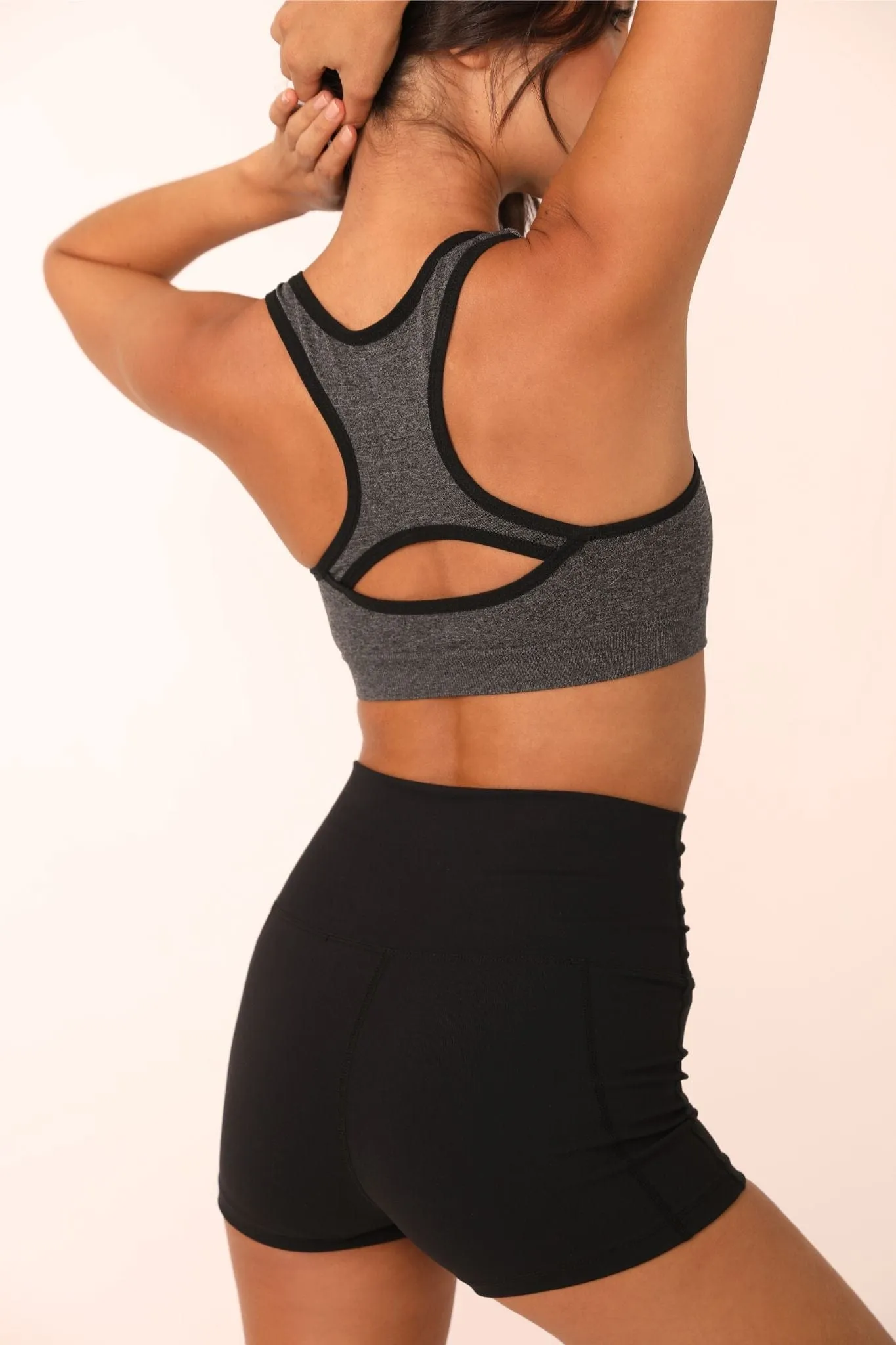 ALAMAE Women's Sunshine Comfort Sports Bra