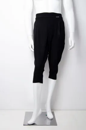 Black Capri Trouser