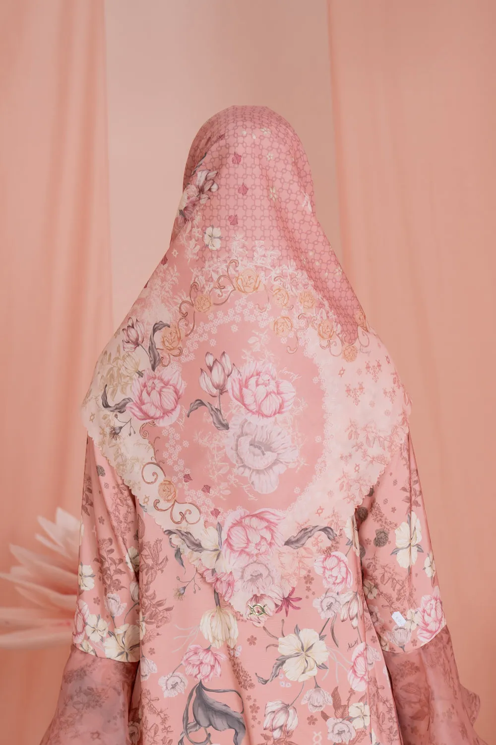 Dayana Blouse & Scarf Syar’i Set Pecan Peach