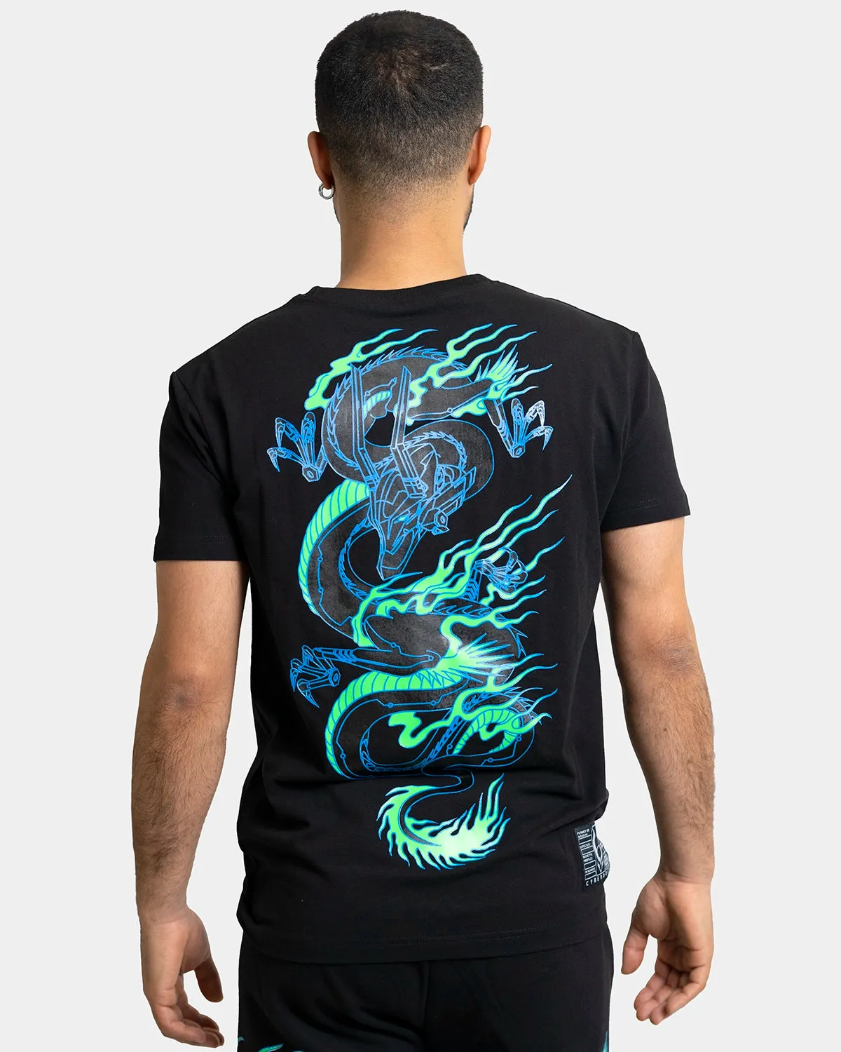 DRAGONITE T-SHIRT MENS BLACK