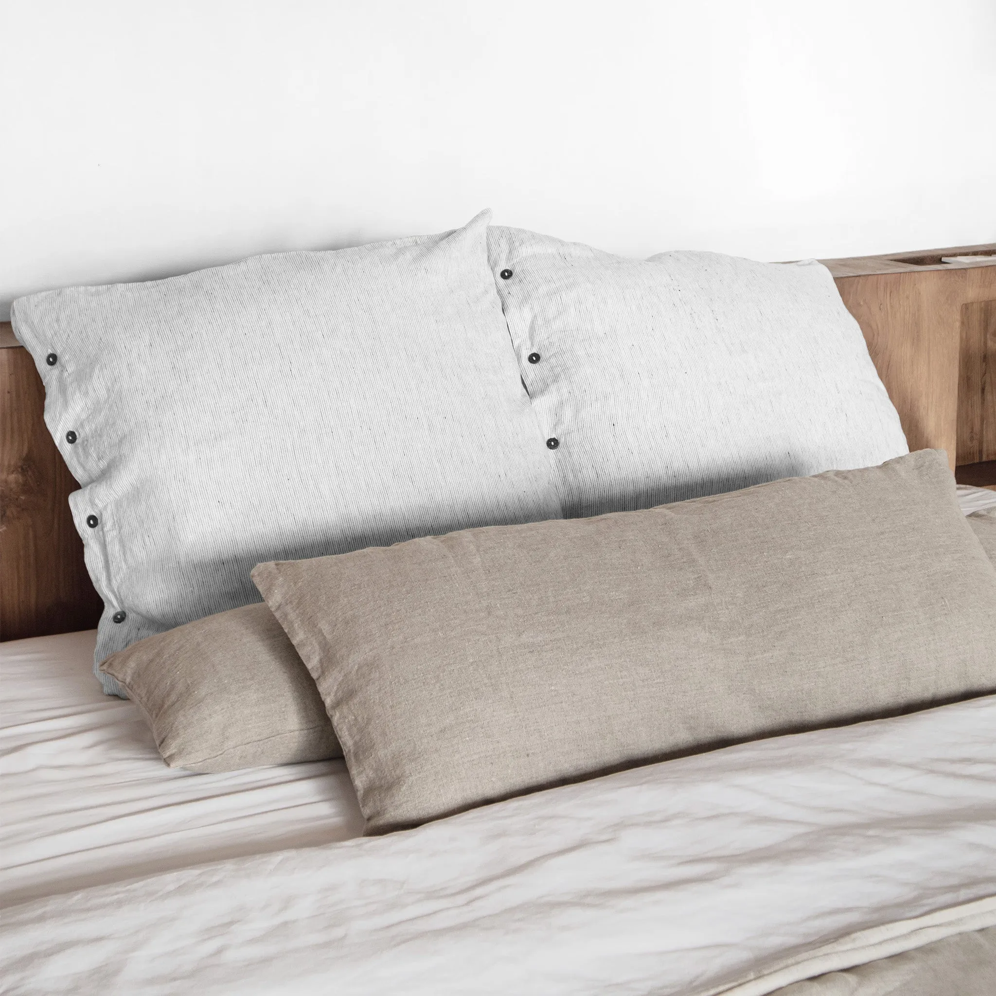 Heveya® Linen Throw Pillow Bundle