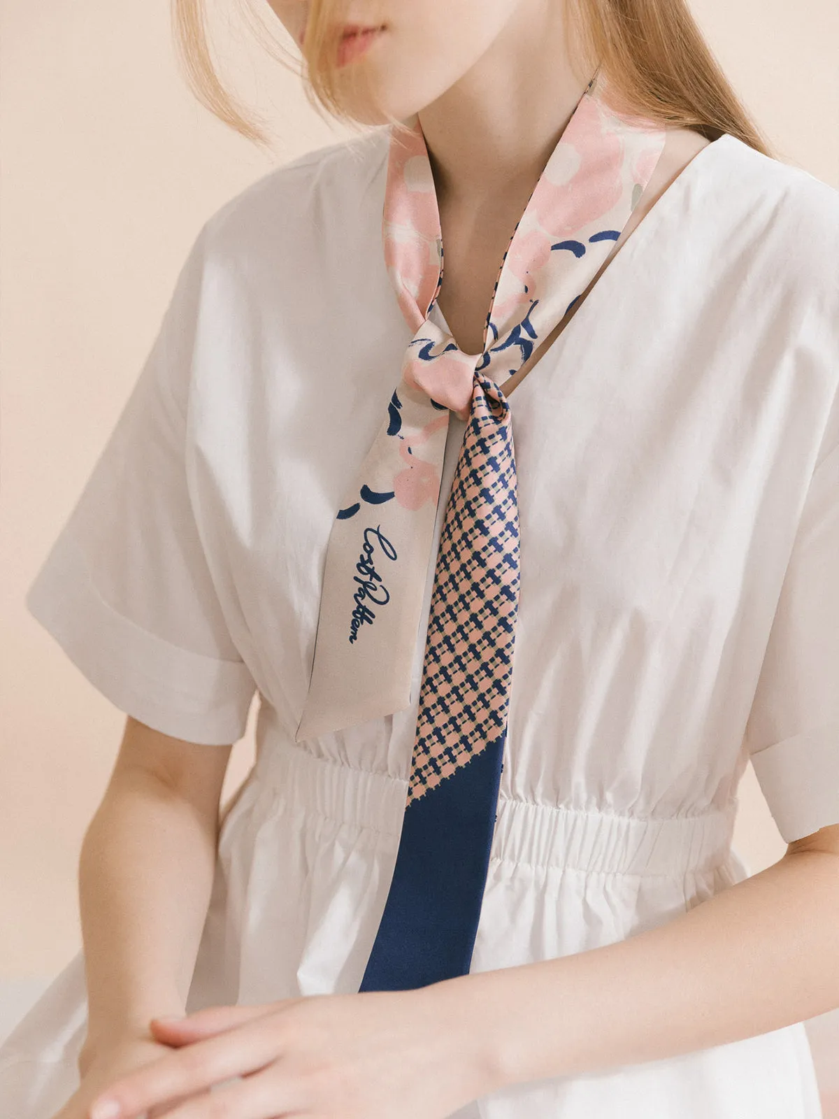 "Floral Houndstooth" Silk Skinny Scarf - Blue