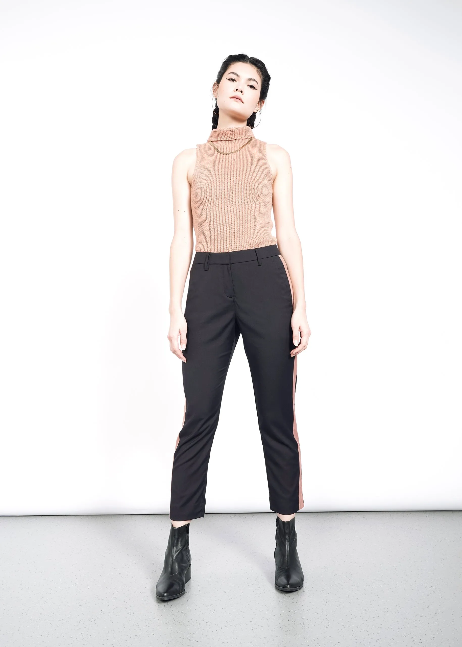 The Empower Colorblock Slim Crop Pant